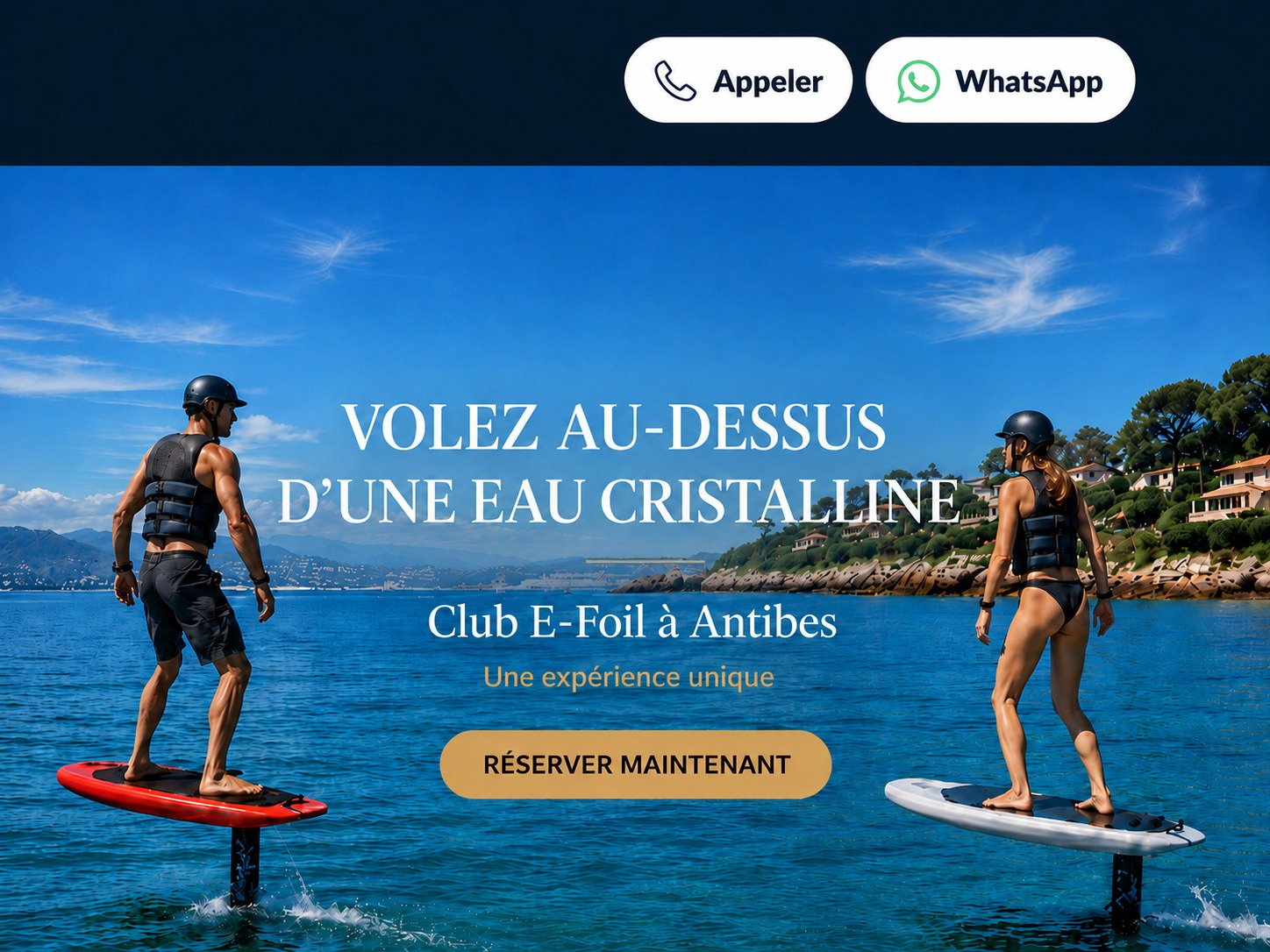Club E-Foil Antibes, deux pratiquants eFoil au-dessus d’une eau cristalline au Cap d’Antibes